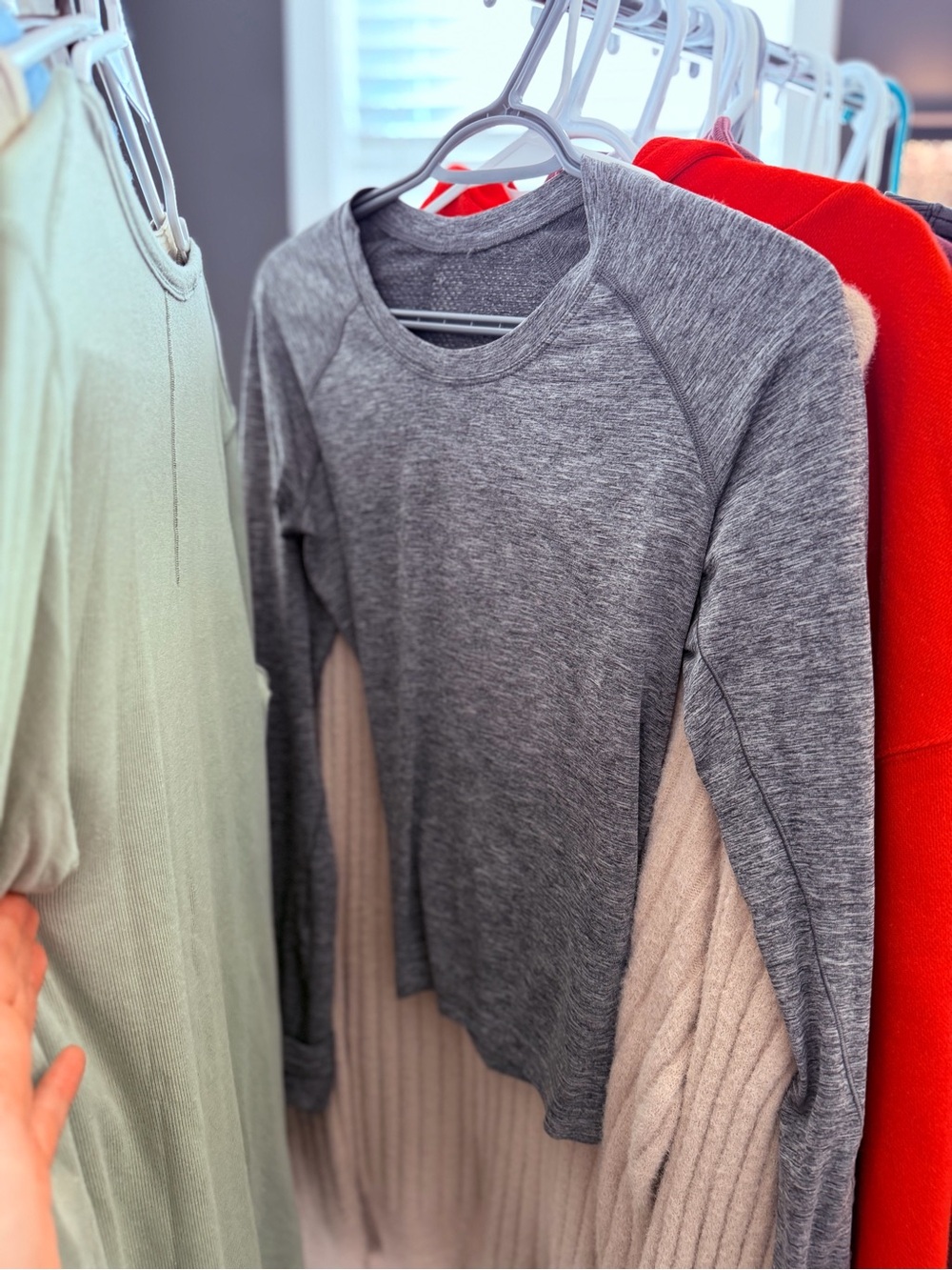 Lululemon - swiftly hip length - 6